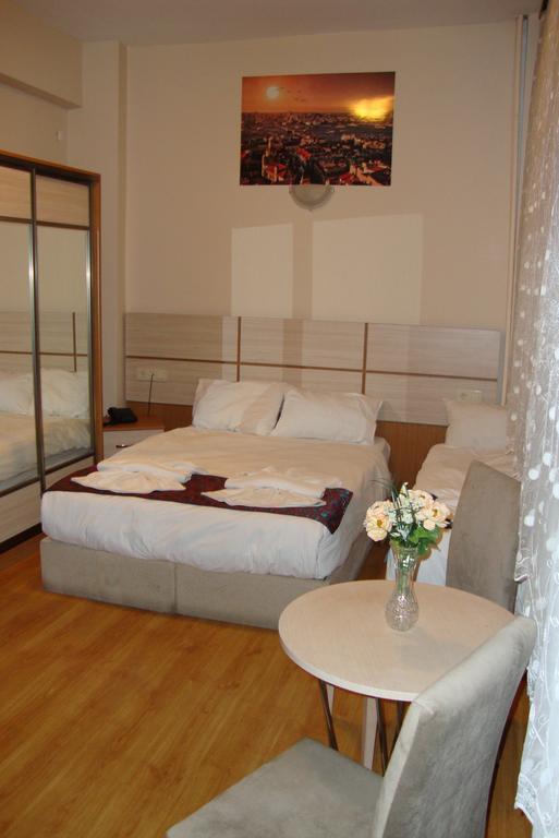 Royal Suites Besiktas Κωνσταντινούπολη Δωμάτιο φωτογραφία