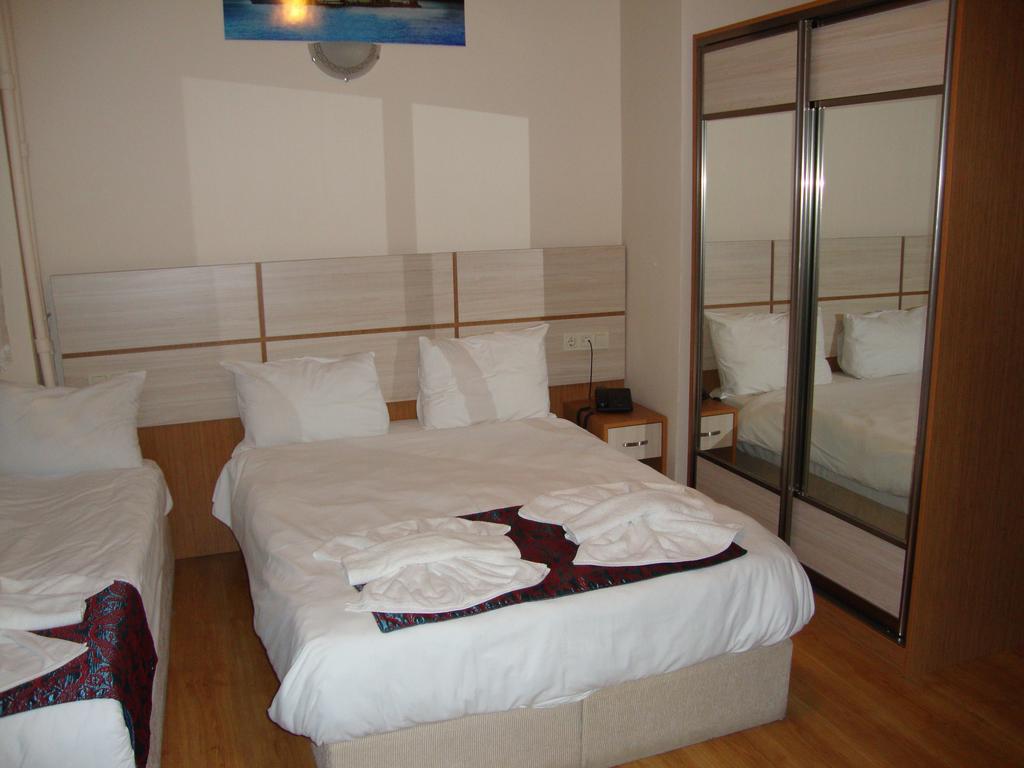 Royal Suites Besiktas Κωνσταντινούπολη Δωμάτιο φωτογραφία